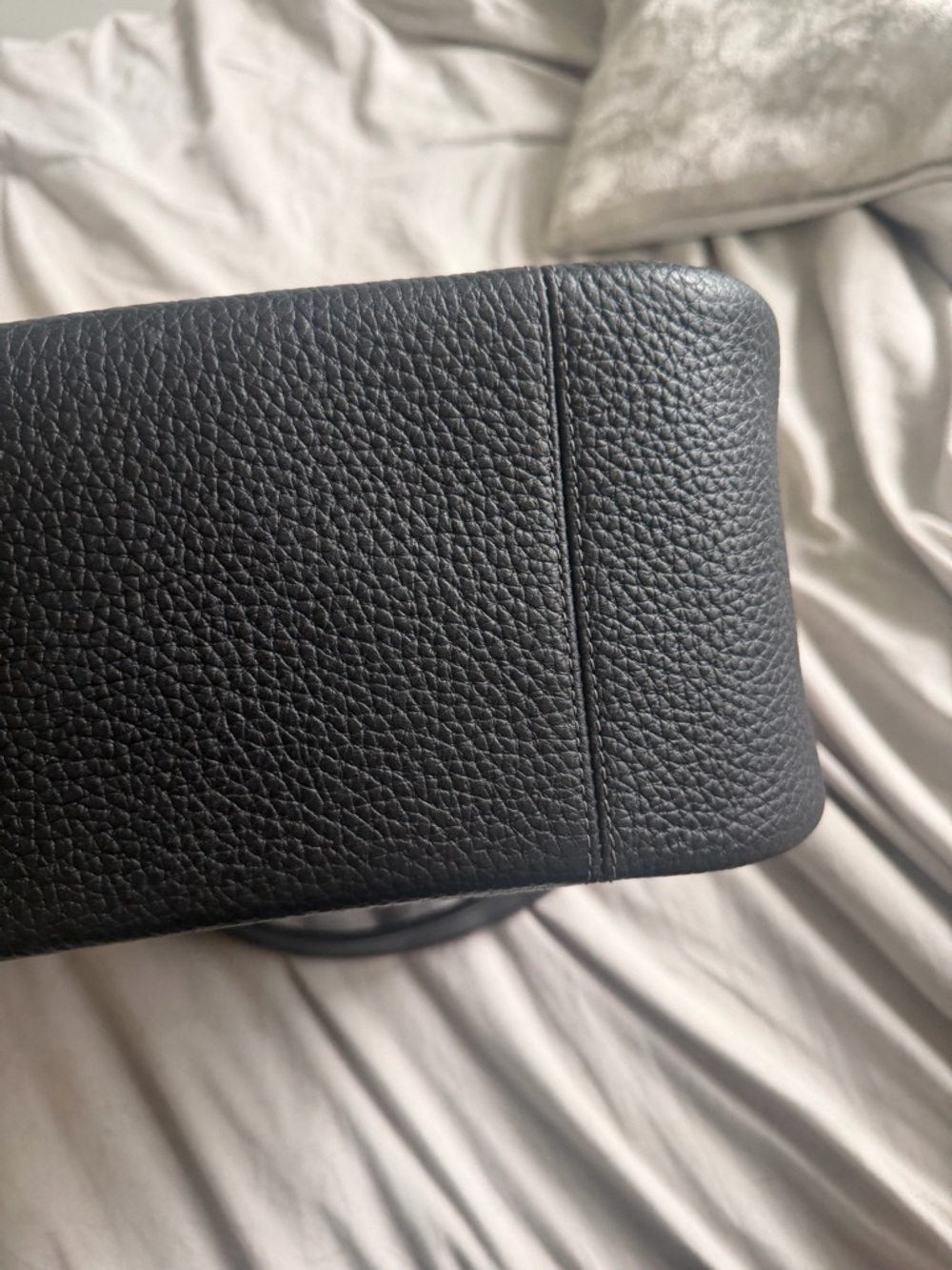 Coach Cary Black Pebbled Leather Shoulder Bag with Gold Hardware - Picture 10 of 11